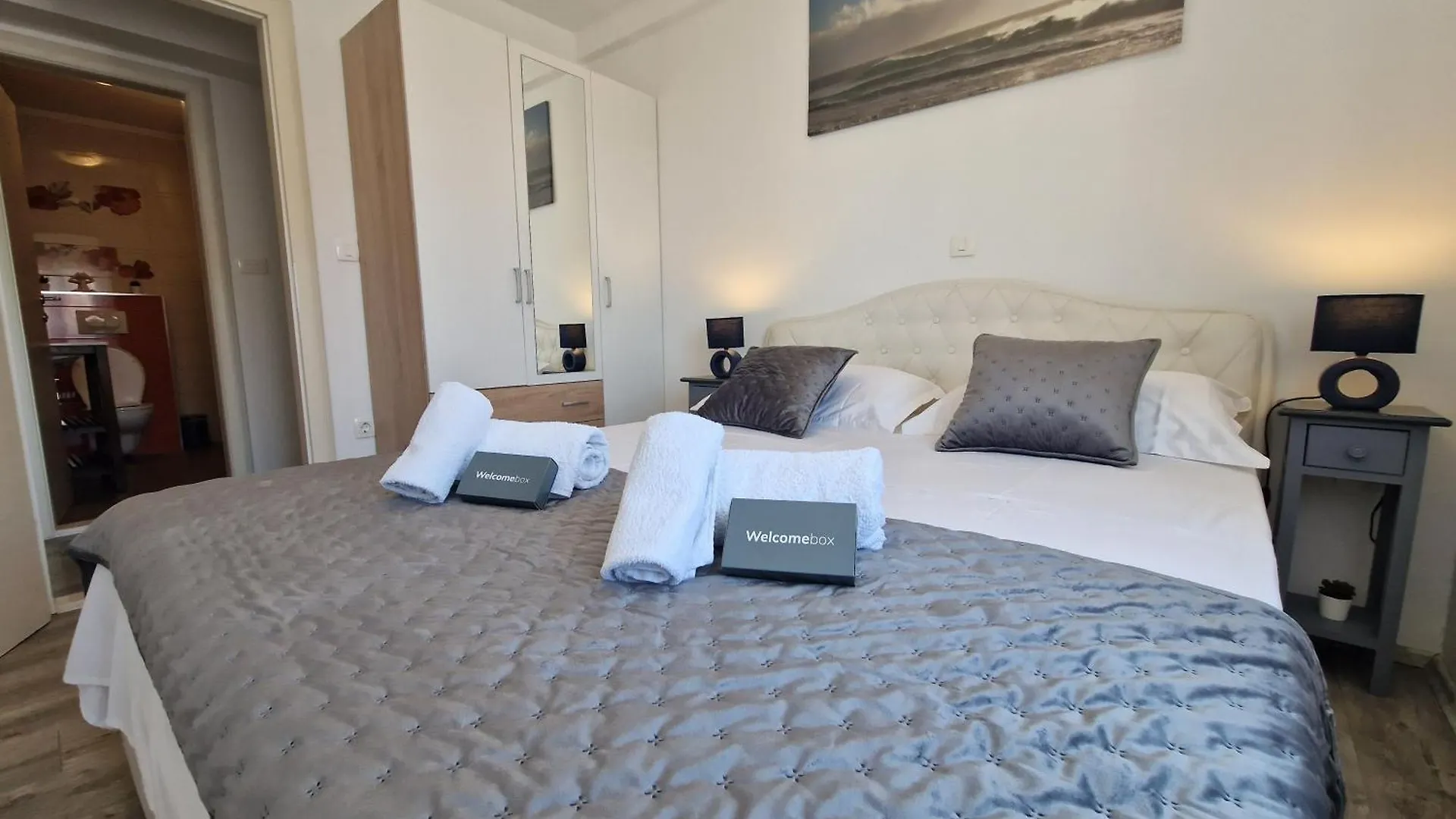 Apartments Mb Kastela Croatia