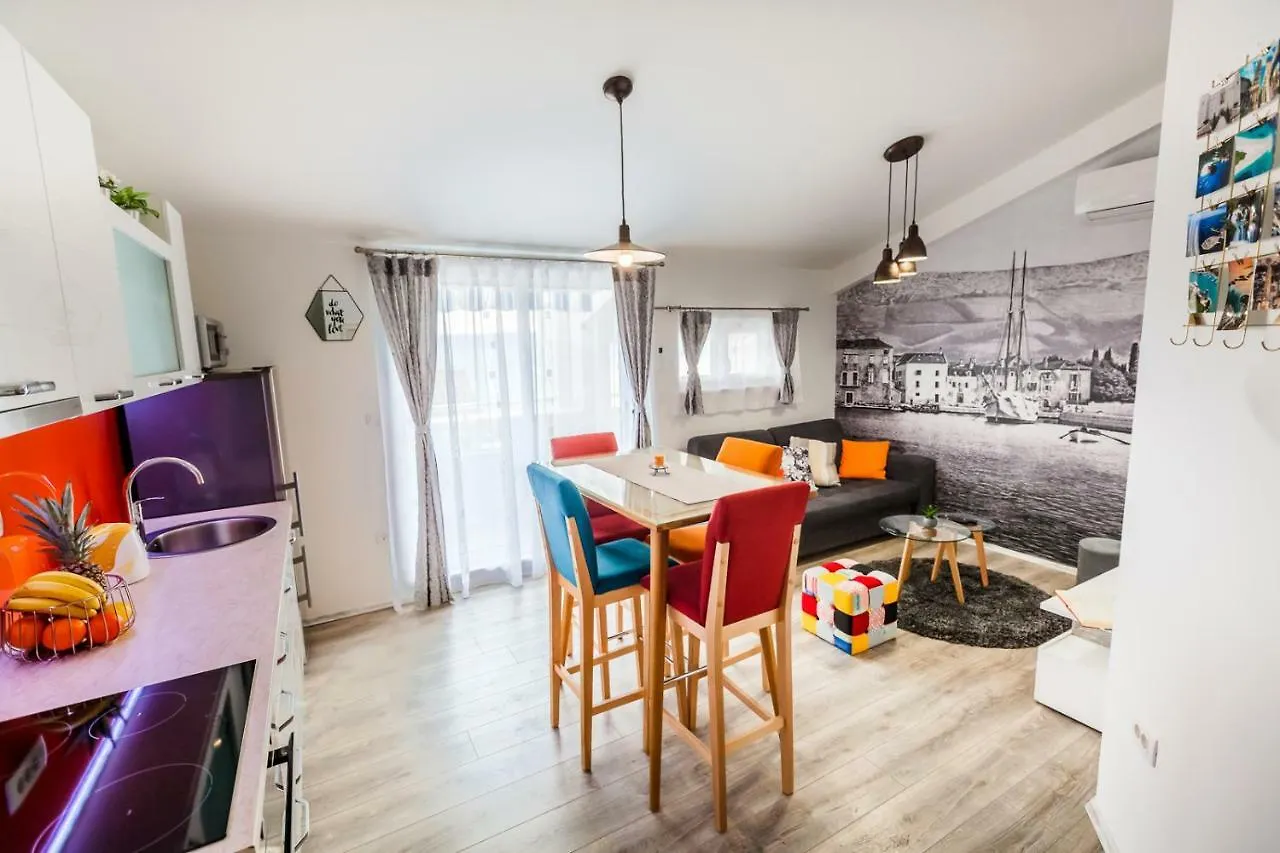 Apartments Mb Kastela Croatia