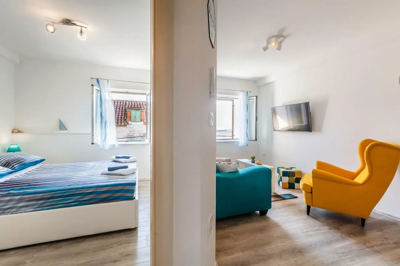 Apartments Mb Kastela